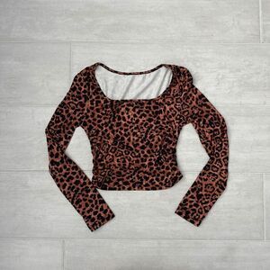 SHEIN Long Sleeve Crop Top Leopard Animal Print Side Ruching Scoop Neck XS